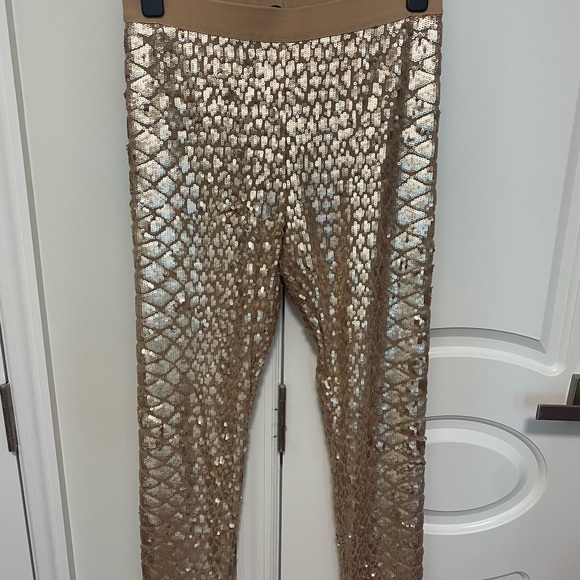 BCBG MAXAZRIA SEQUIN PANT/LEGGING - Medium - Picture 7 of 9